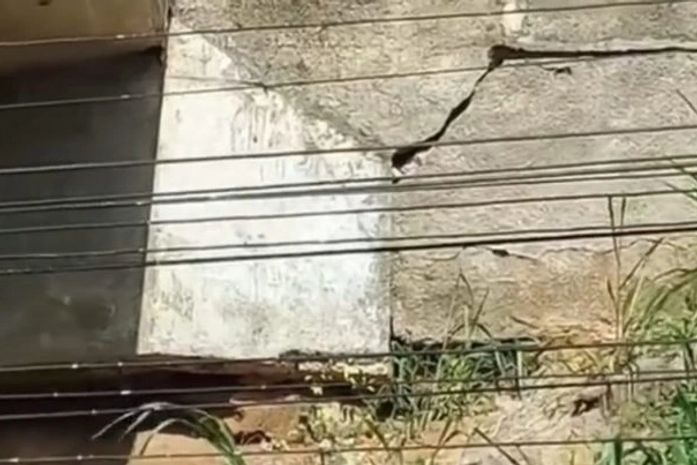 Estrutura do viaduto da AL-220, em Arapiraca, apresenta rachaduras que chamam atenção de quem trafega pelo local