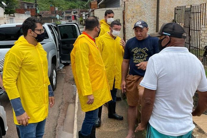 Previne Maceió: equipes discutem logística para acolher famílias atingidas pelas chuvas