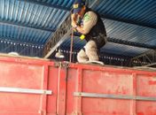 Carreta com feijão sem nota fiscal