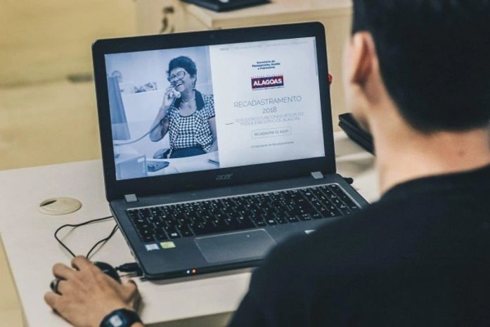 Servidores estaduais ativos têm até esta terça-feira (15) para atualizar dados