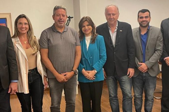 Municipalistas convidam poderes para Marcha 2022