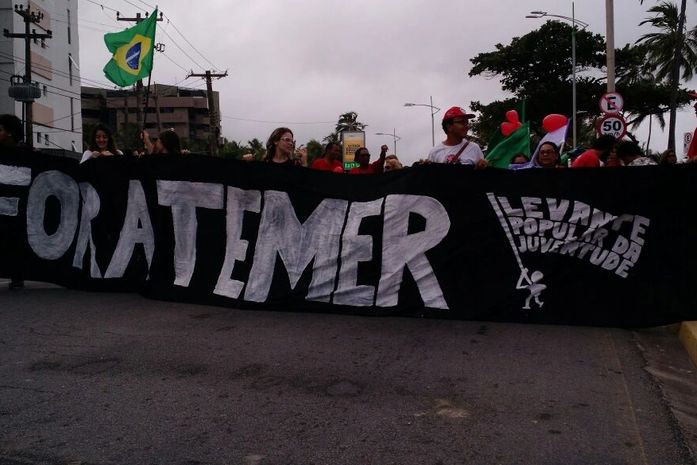 Ato em Maceió pediu a saída de Temer