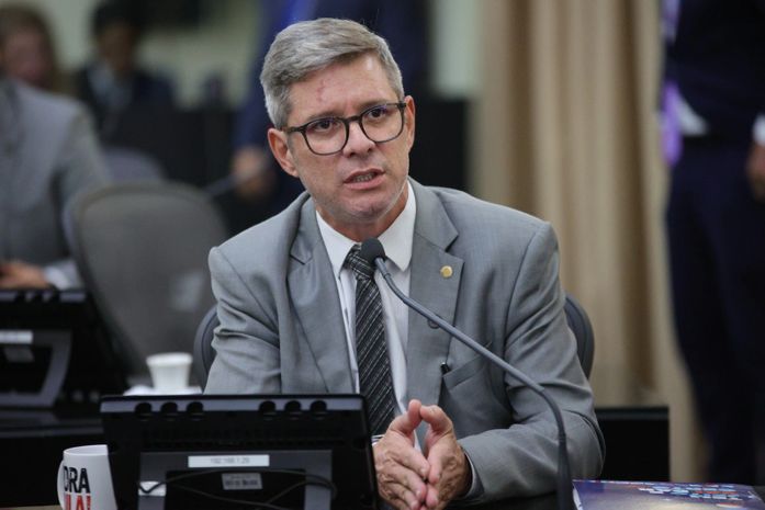 Cabo Bebeto reafirma oposição ao Governo e é o único a votar contra projetos de suplementação que somam mais de R$ 25 milhões