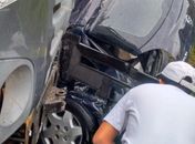 Colisão entre carro de passeio e caminhão deixa dois mortos na BR-316