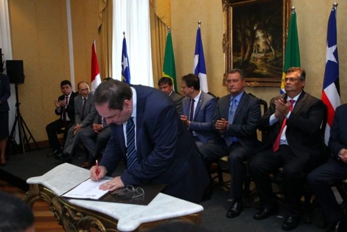 Governadores assinam protocolo para criação do Consórcio Nordeste