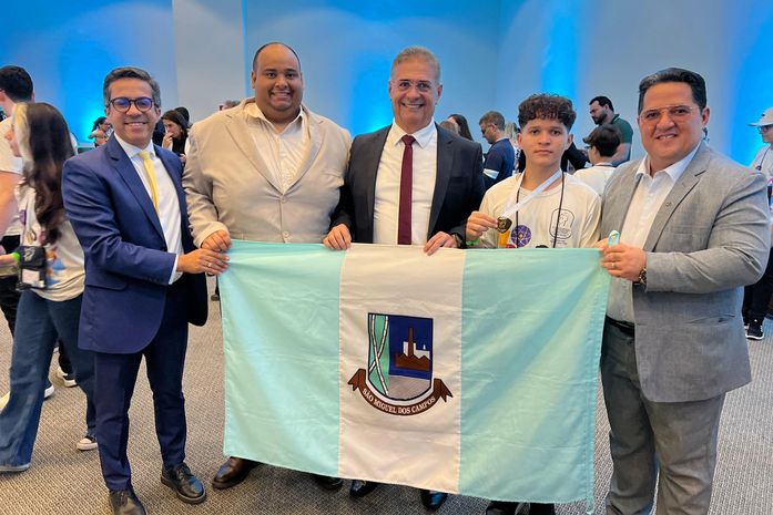 Aluno de São Miguel dos Campos é medalhista de ouro na Olimpíada Brasileira de Matemática