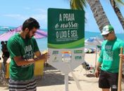 Placas do projeto Nossa Praia são recolocadas na orla de Maceió