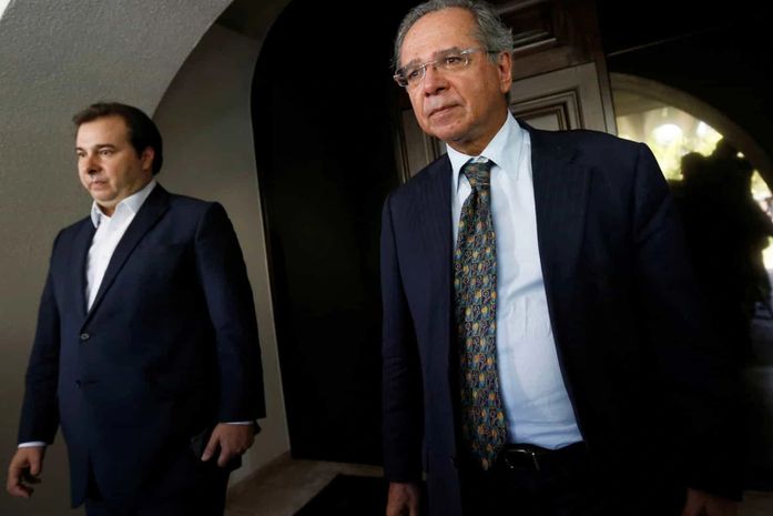 Maia diz que Guedes gera uma insegurança na sociedade