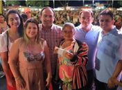 Prefeito de Junqueiro Leandro Silva,realiza festa do dia das mães com ação social e entrega de prêmios