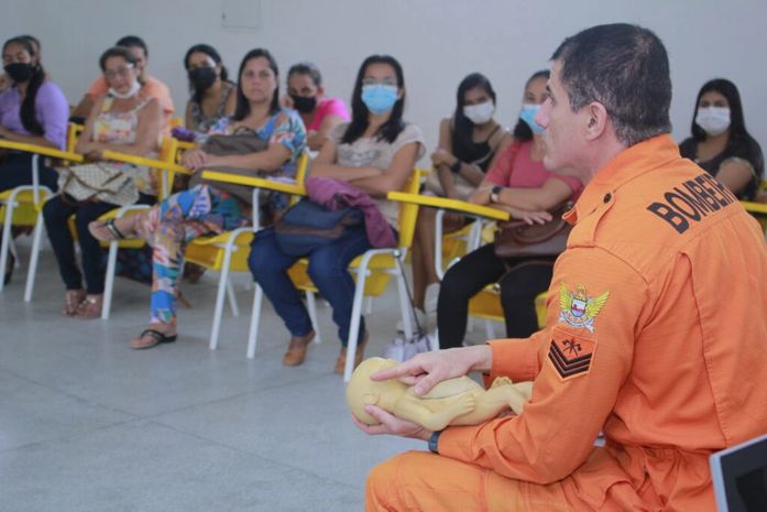 Servidoras da Semed Penedo participam de treinamento sobre primeiros socorros