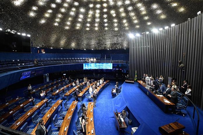 Senado terá novos líderes partidários em 2025