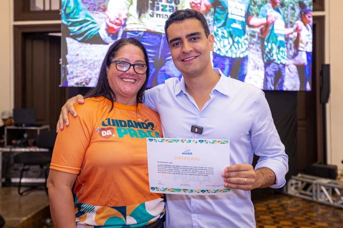 Prefeitura forma 100 maceioenses em curso de zeladoria de praças