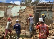 Ibateguara: Prefeito Geo Cruz inicia reconstrução de casa de ex-vereador