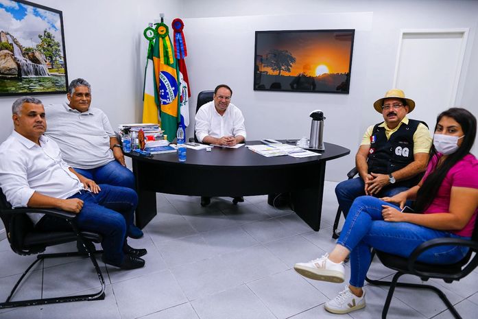 Prefeito de Rio Largo e Arapiraca se reúnem para falar sobre a política alagoana