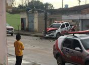 Ao socorrer militar vítima de assalto, policiais ficam feridos após acidentes com viaturas