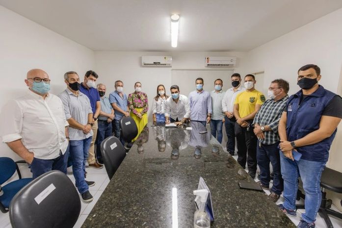 Prefeito JHC assina decreto para fortalecer o desenvolvimento no Distrito Industrial