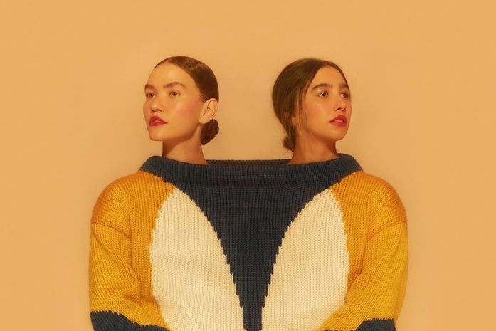 Dupla Anavitória se apresenta em Maceió nesta semana