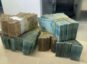 Empresário suspeito de oferecer propina é preso pela PF com R$ 270 mil dentro de prefeitura de AL