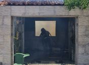 Casa na parte alta de Maceió fica destruída após incêndio