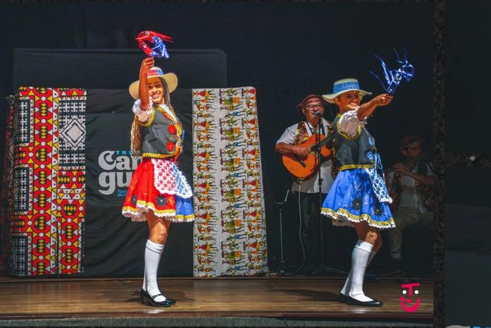 Especial para as crianças: Giro das Tradições recebe Trupe Canguelê com espetáculo gratuito no Theatro Homerinho