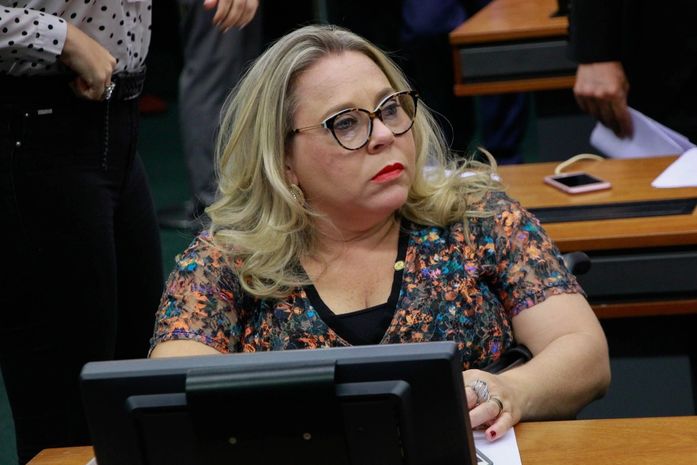 Rosinha da Adefal garante, através de projeto, a notificação da violência contra pessoa com deficiência