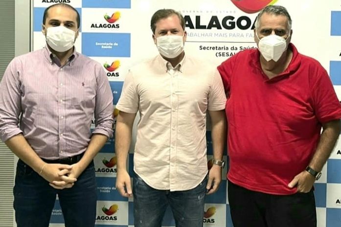 Marx Beltrão garante R$ 15 milhões em Brasília e hospital de Coruripe atuará como “porta aberta” para emergências na região