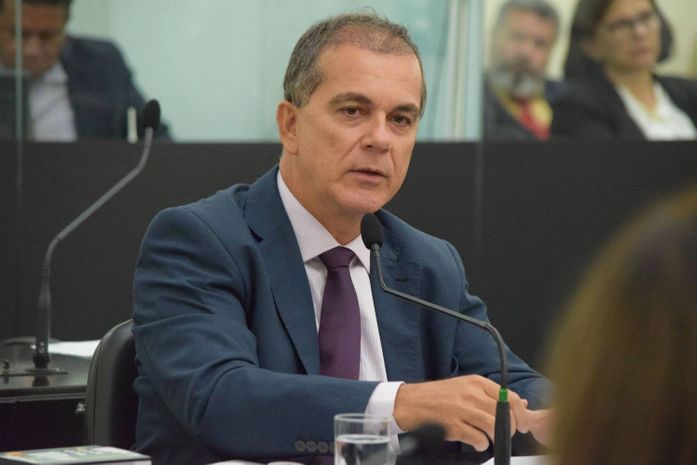 Deputado Ronaldo Medeiros