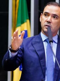 Com 63,98% dos votos, Vicentinho Júnior é eleito governador do Tocantins