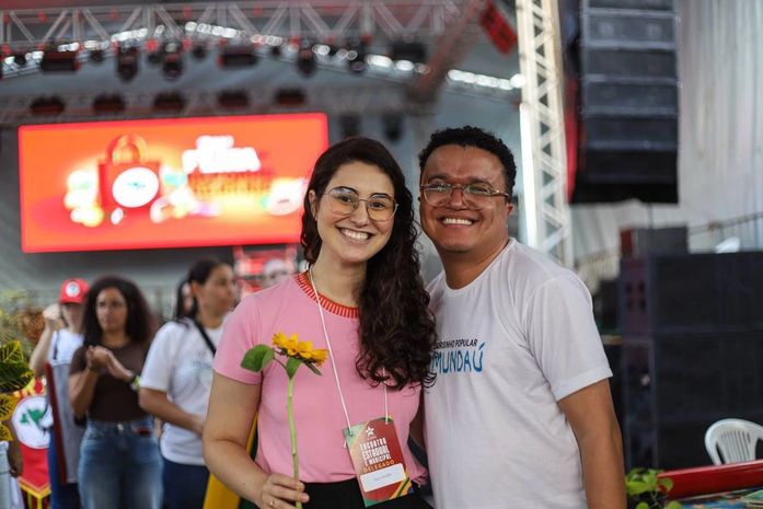 Teca Nelma participa de ato pela educação popular e celebra reconhecimento ao Cursinho Mundaú