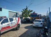 PMAL atua no combate a incêndio em residência e retira botijão de gás para evitar agravamento das chamas 

