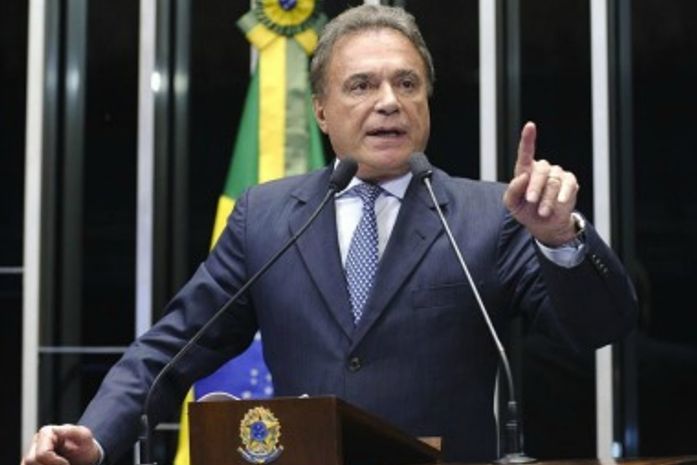 Senador Alvaro Dias