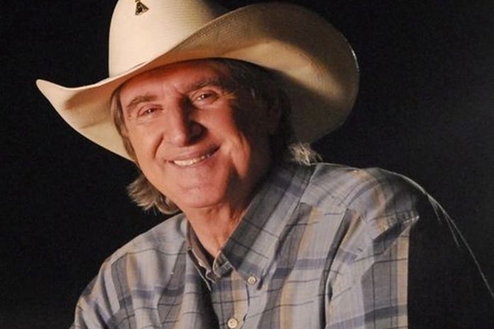 Sérgio Reis, atração de peso que estará no final do mês na pobre cidade de Inhapi