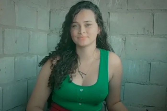 Ao ser rejeitado há anos, adolescente mata a facadas garota por quem nutria amor platônico