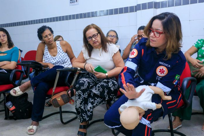 Samu capacita profissionais da educação infantil de Maceió em primeiros socorros