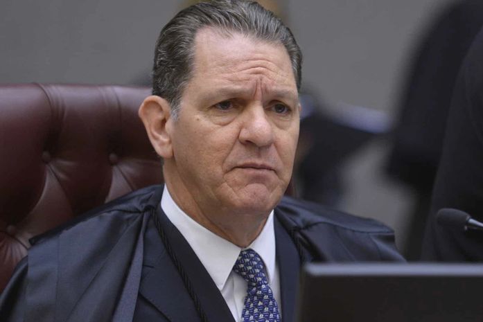 Para ministro, modificação nos critérios para a obtenção do benefício poderia atrasar o processamento de milhões de solicitações e trazer prejuízos graves à economia e à população.