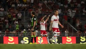 Série B: CRB vacila e perde para o América Mineiro no Rei Pelé

