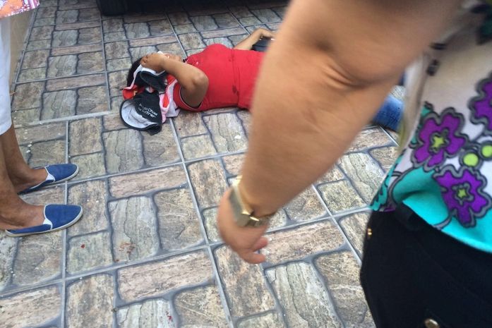 Jéssica foi atingida no rosto