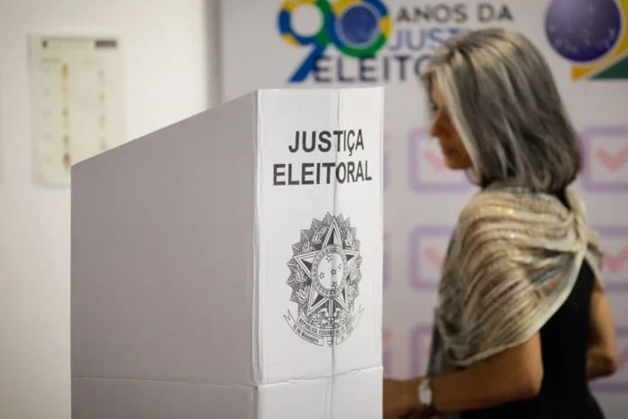 À procura do “voto útil” na reta final