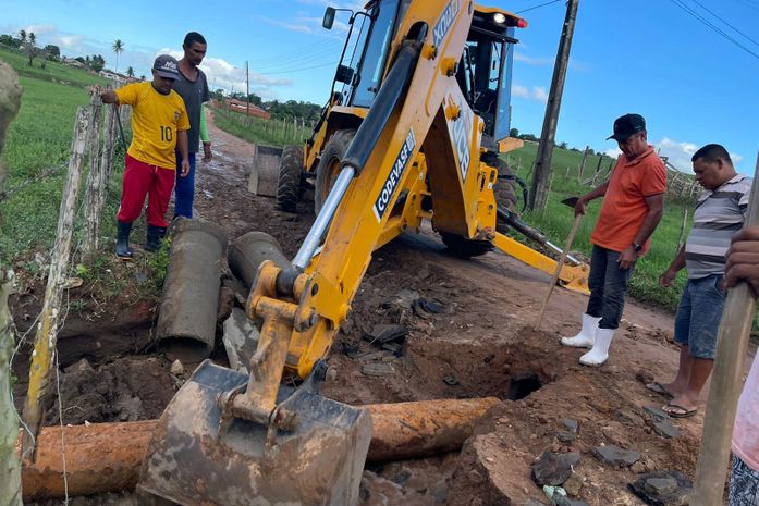 Prefeitura de Anadia recupera estradas da zona rural afetadas pelas chuvas