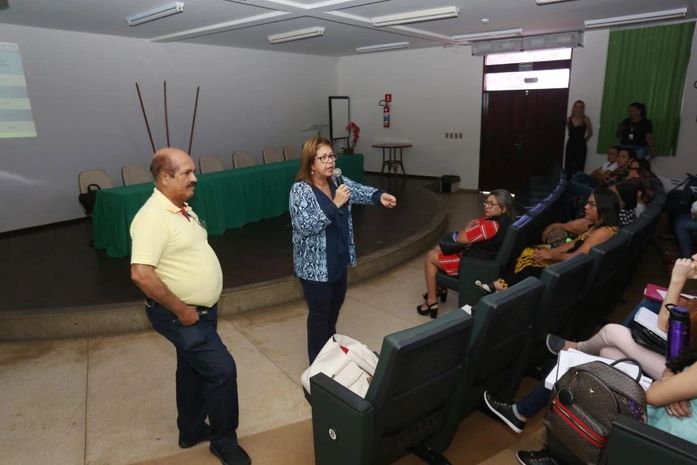 Janeiro Roxo: Prefeitura de Marechal Deodoro capacita profissionais para identificar sintomas da Hanseníase na população