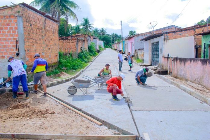 Prefeitura de Penedo investe em mobilidade urbana nas comunidades Castro Alves e Vila Primavera