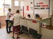Maceió disponibiliza tratamento com antirretroviral para combate ao HIV
