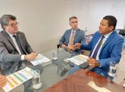 Júlio Cezar cumpre agenda com senador Fernando Farias e deputado Rafael Brito