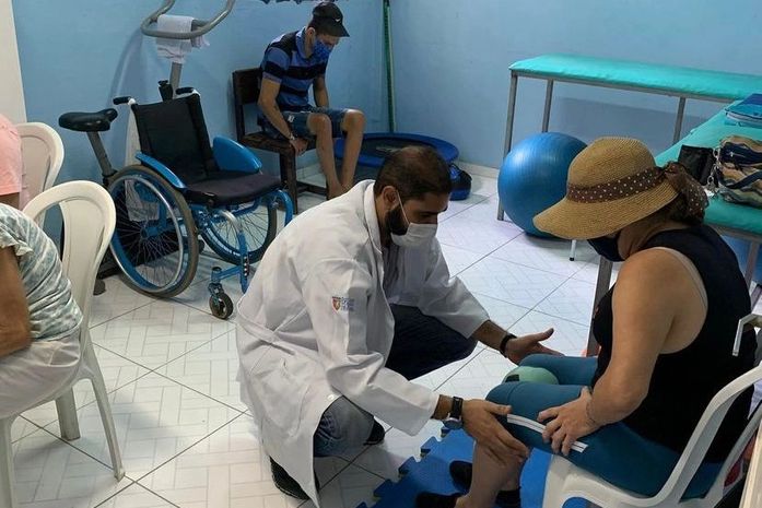 Restaurando o bem estar, Associação Comunitária Amosa promove tratamento a idosos através da fisioterapia