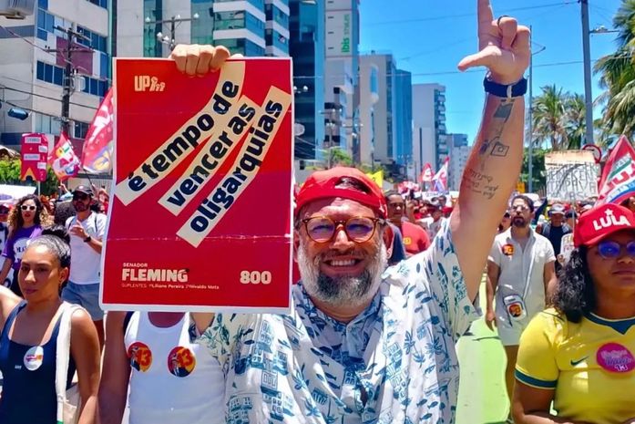 Fleming denuncia ataques de bolsonaristas após declarar apoio a Lula