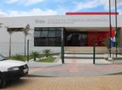 Fórum de Batalha é invadido durante a madrugada