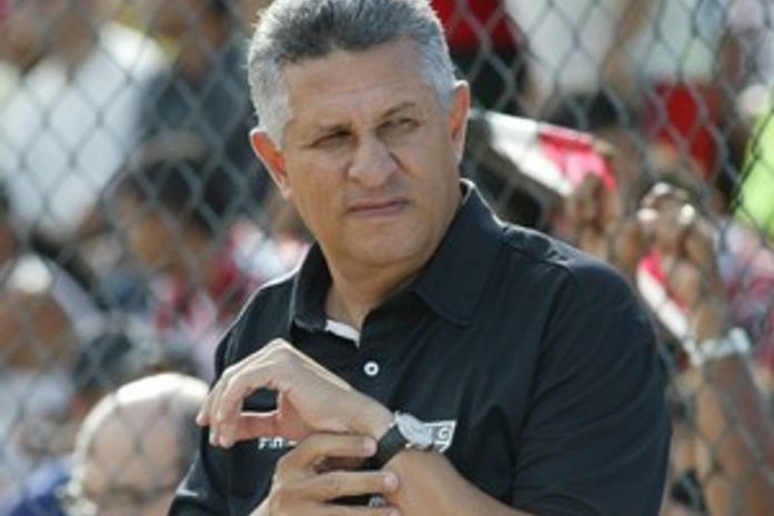 Arnaldo Lira não é mais o técnico do ASA