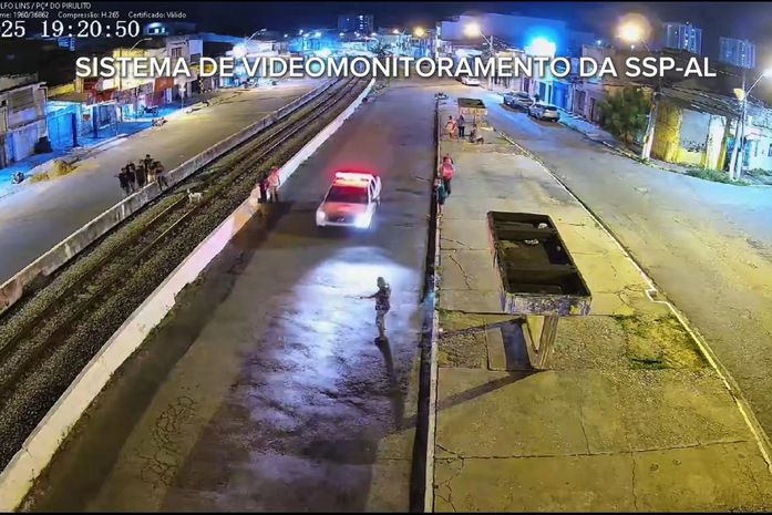 Câmeras de videomonitoramento auxiliam na prisão de homem que arrastou e chutou ex em Maceió