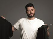 Evaristo Costa protagoniza campanha de MEN, do Boticário, com dicas de beleza bem-humoradas e desafio divertido