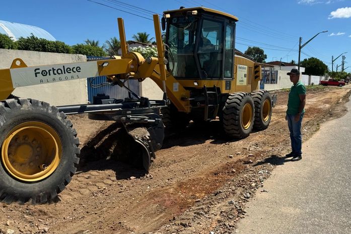 Prefeitura de Anadia inicia construção de nova praça na Chã da Mangabeira